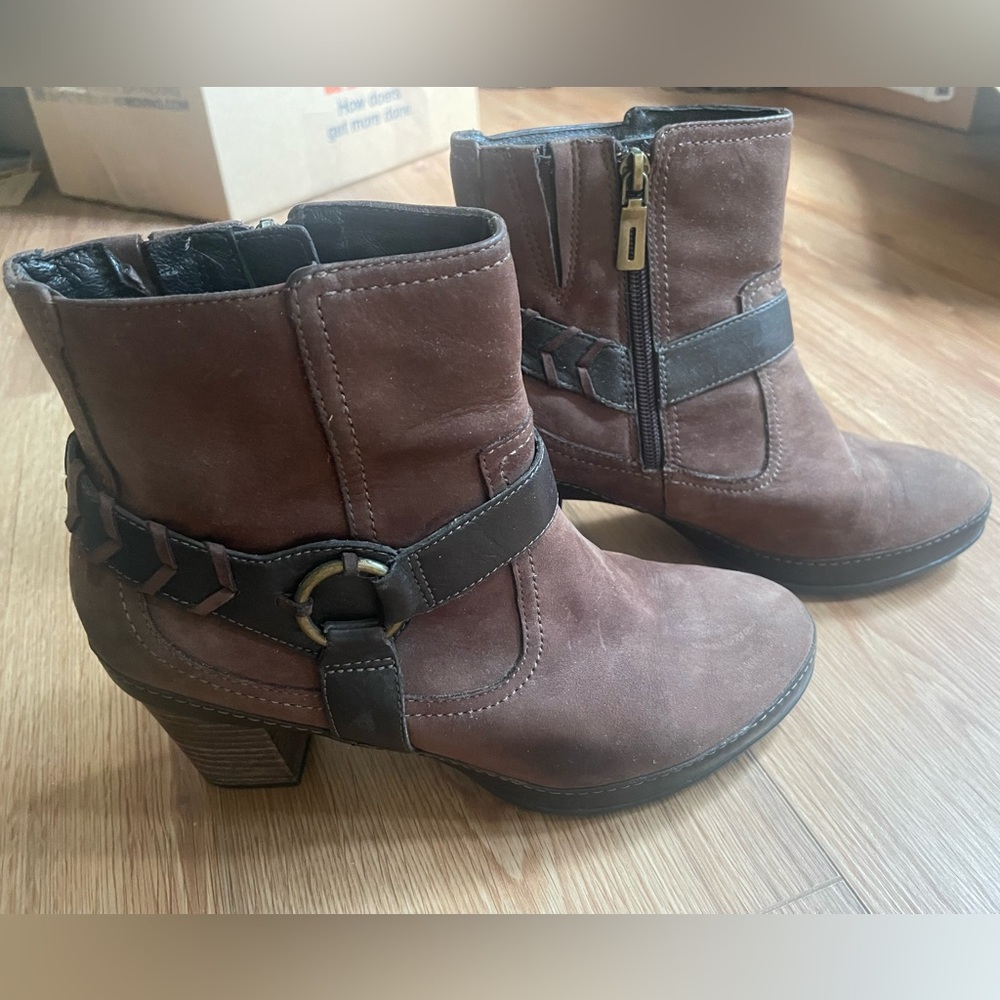 Clarks artisan short leather block heel booties with woven leather chain, 7